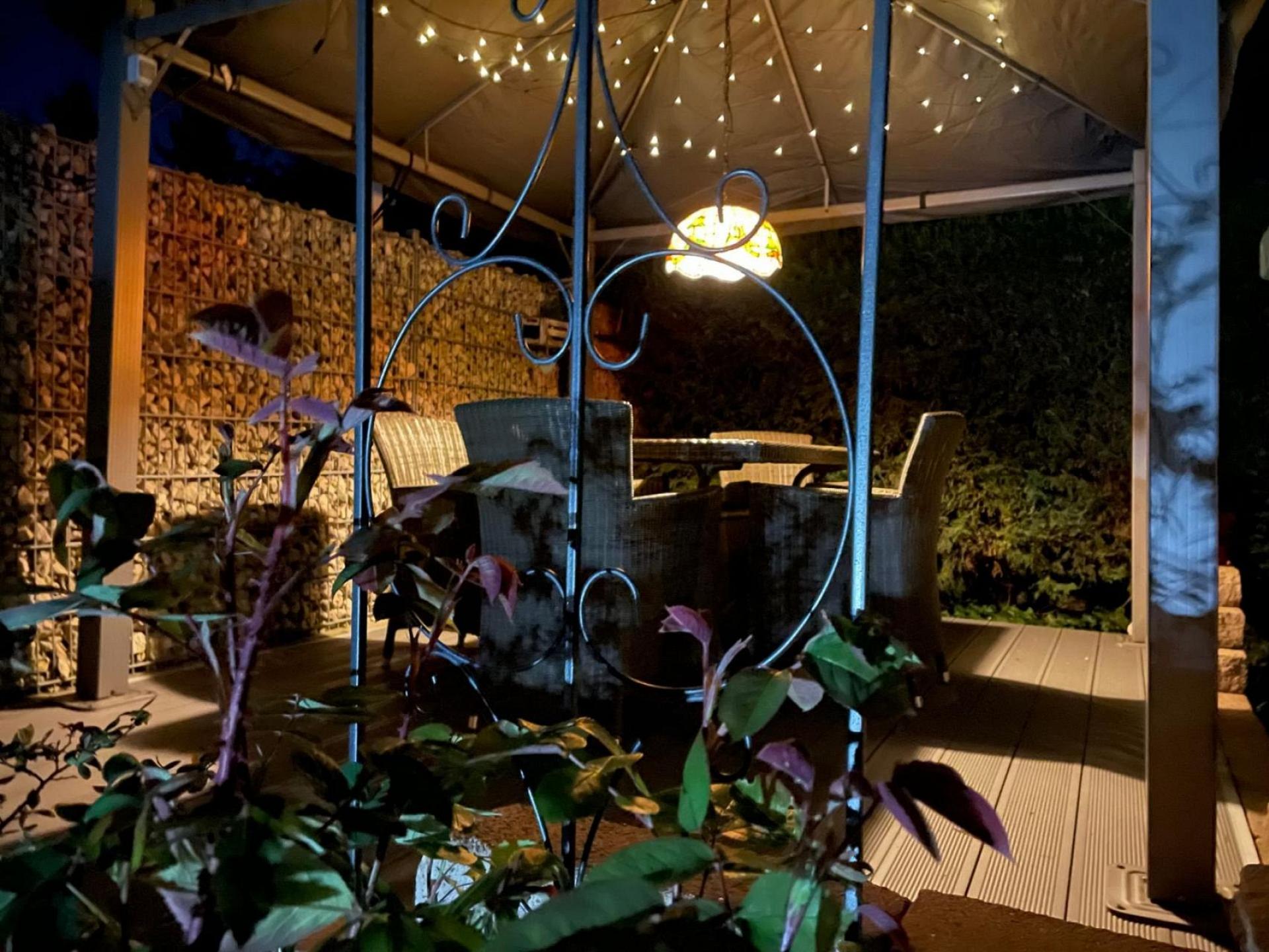 Garten-Sommer-Terasse
